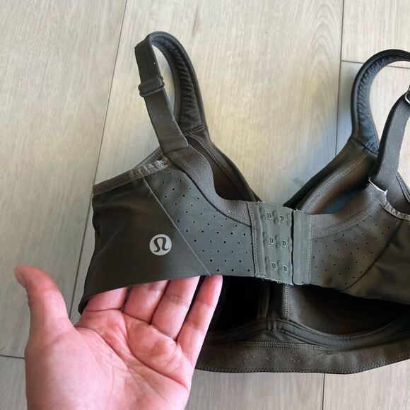 Lukulemon women bra size 32D - Picture 3 of 5